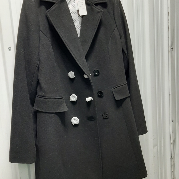 Ladies coat - Picture 3 of 7